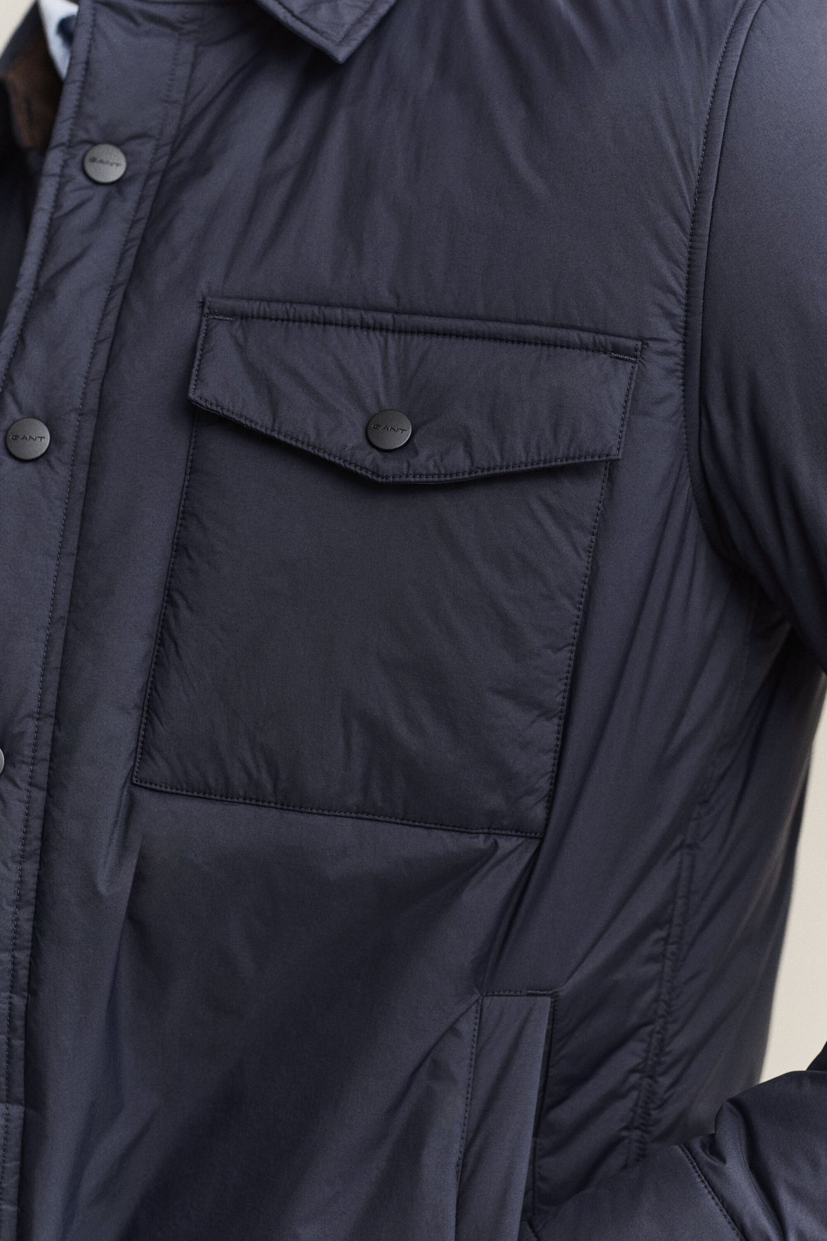 GANT Ultralight Padded Overshirt - Evening Blue time__1779700506__202602-3250307-433-crmodel-fv-1