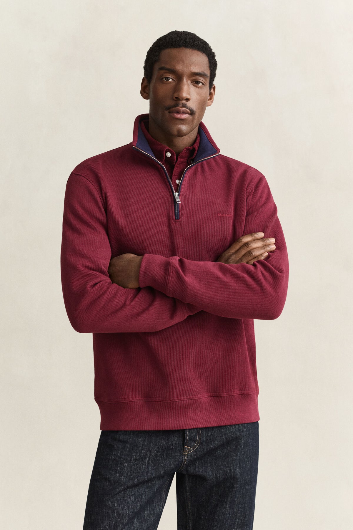 GANT Sacker Rib Half-Zip Sweatshirt DEEP GRAPE WINE time__1779971722__202603-2067160-676-model-fv-1