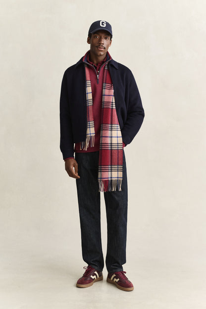 GANT Sacker Rib Half-Zip Sweatshirt time__1779971723__202603-2067160-676-look-fv-1